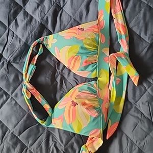 VS bikini swim top